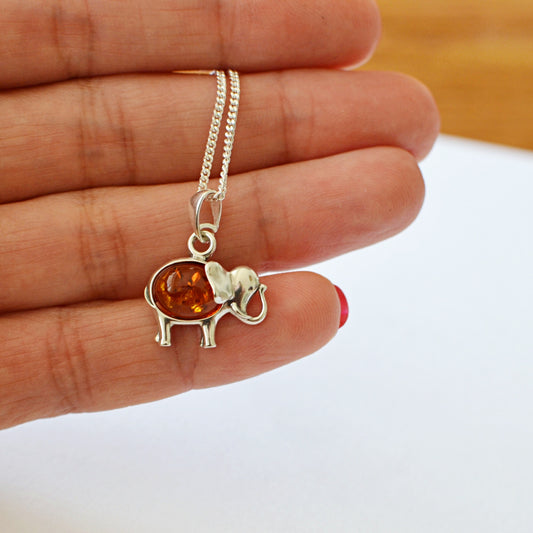 Silver elephant lucky necklace