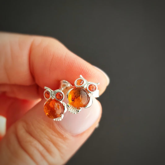Owl Amber Stud Earrings, Natural Baltic Amber Jewelry, Birthday gift, Sterling Silver Studs, Boho jewelry, graduation gift, bird earrings