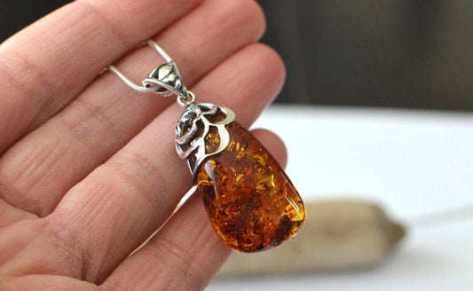 Silver Chain Amber Necklace