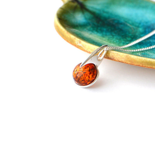 Dainty Silver Amber Necklace