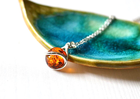 Dainty Silver Amber Necklace